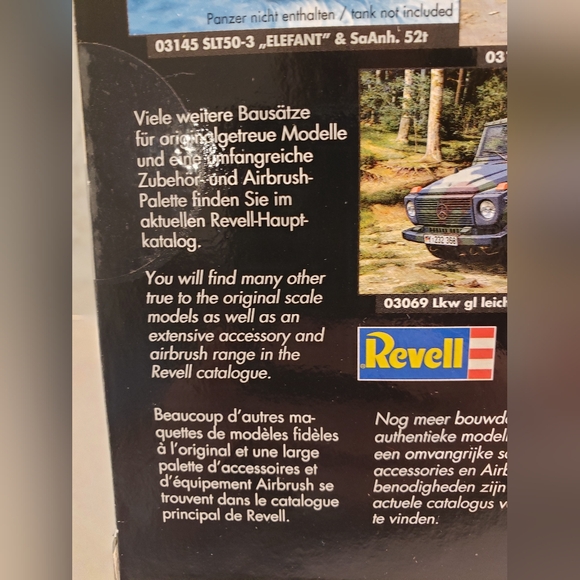 Revell M60 A3 and M9 Bulldozer Kit - Sealed box - Picture 3 of 7